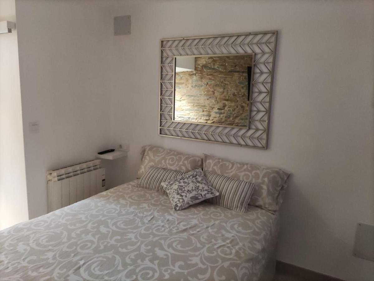 Mini Con Todo Lo Necesario En Apartment *